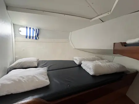 Bateau Tarpon 42 à quai à Digoin - 4 cabines, 12 pers. : photo 9