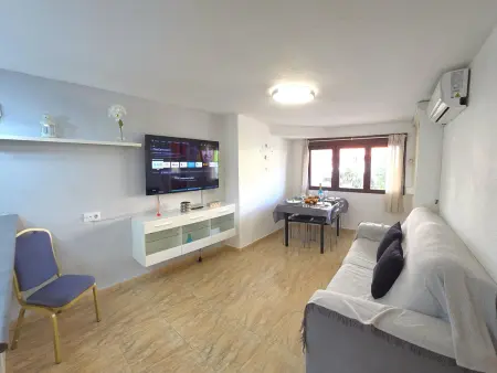 Nogalera Urban Living – 2 chambres, piscine commune : photo 2