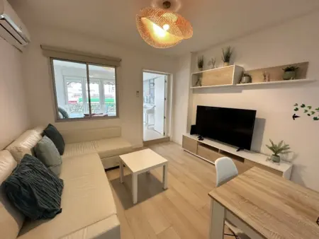 Appartement Central Torremolinos, Terrasse & Piscine : photo 14