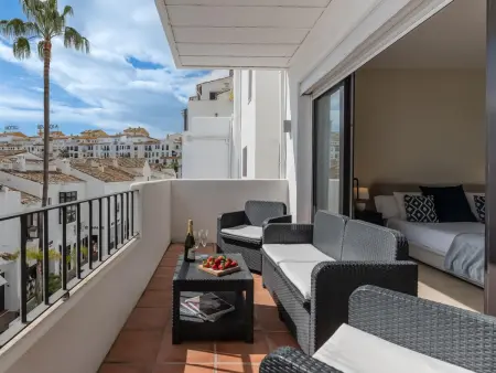 Appartement vue yachts à Puerto Banús, Marbella : photo 13