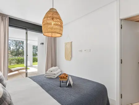 Artola Palm House : appartement 3 ch. jardin privé : photo 12