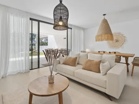 Artola Palm House : appartement 3 ch. jardin privé : photo 21
