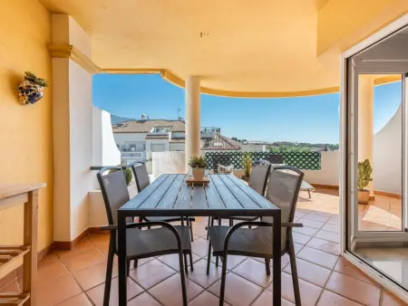Appartement 2 chambres, terrasse piscine à Marbella : photo 20