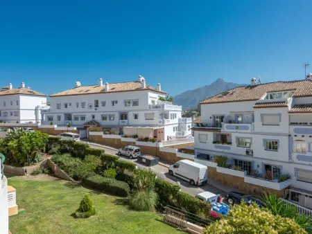 Appartement 2 chambres, terrasse piscine à Marbella : photo 23