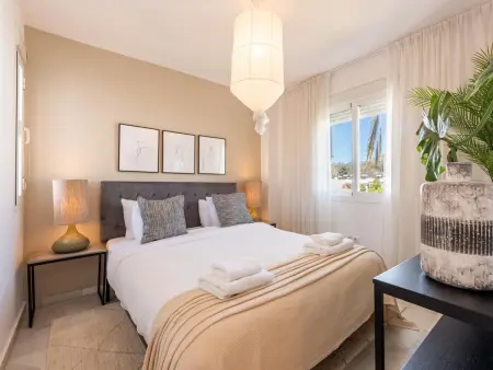 Penthouse Marbella vue montagne, 3 ch., terrasse toit : photo 14