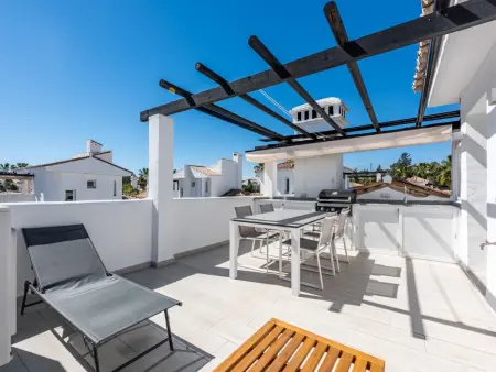 Penthouse Marbella vue montagne, 3 ch., terrasse toit : photo 25