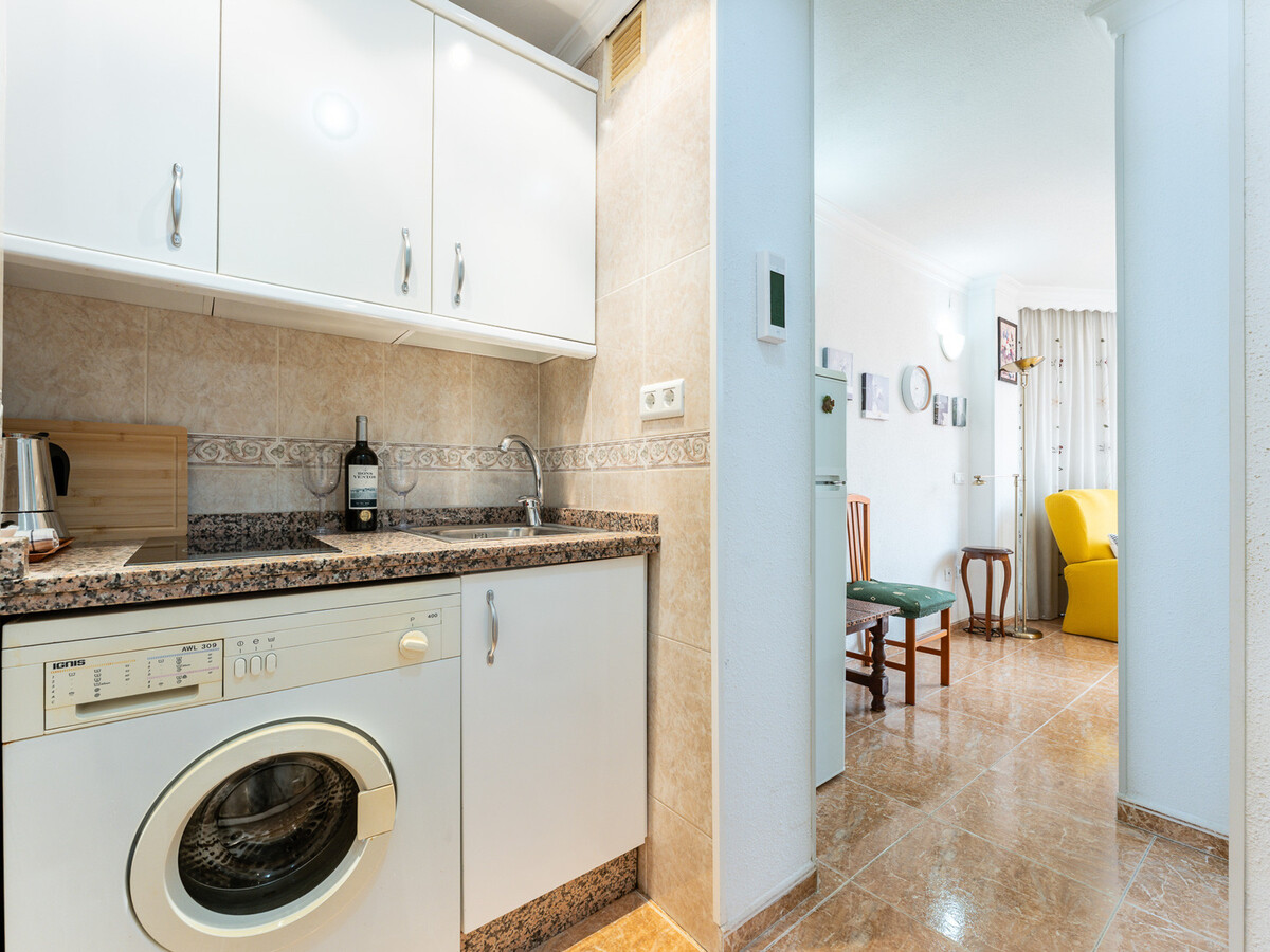 Studio central Torremolinos avec piscine commune - Photo 4