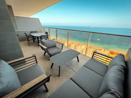 Appartement vue mer et montagne, front de plage à Benidorm : photo 3