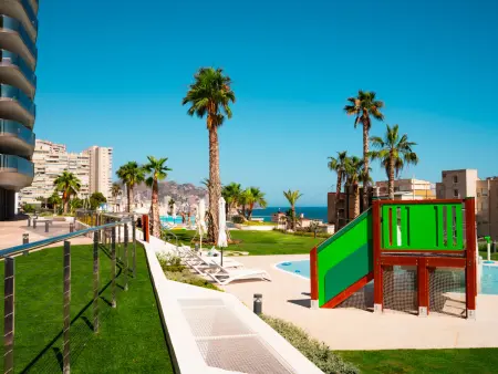 Appartement vue mer et montagne, front de plage à Benidorm : photo 7