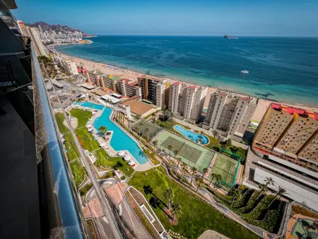 Appartement vue mer et montagne, front de plage à Benidorm : photo 19