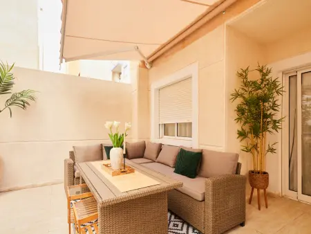Appartement 2 chambres rénové avec terrasse à Torrevieja : photo 32