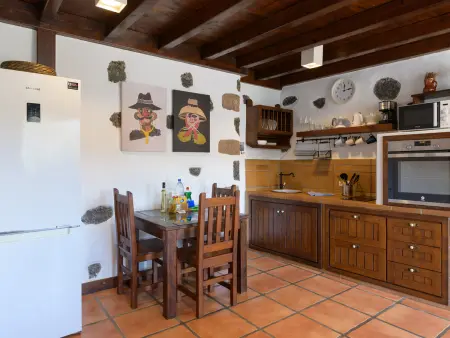 Appartement 50m² vue montagne, jardin et terrasse : photo 6
