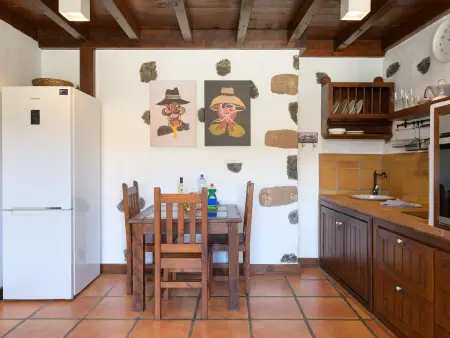 Appartement 50m² vue montagne, jardin et terrasse : photo 8