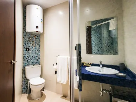 Appartement 75m² avec 6 balcons, centre de Grenade : photo 15