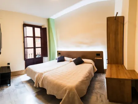 Appartement 75m² avec 6 balcons, centre de Grenade : photo 22