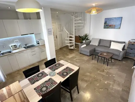 Appartement moderne 110 m² avec terrasse à Granada : photo 27