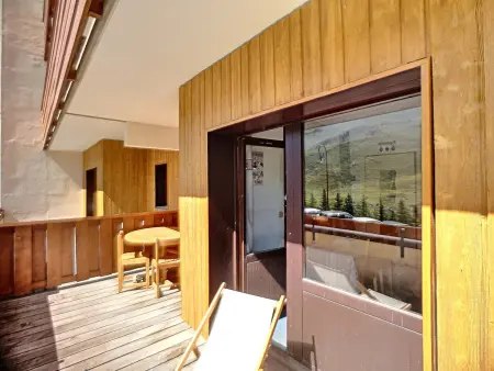 Studio 4 pers. aux Menuires, terrasse sud-ouest vue montagne : photo 12