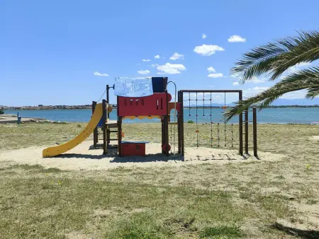 Appartement PMR vue port et Pyrénées au Barcarès : photo 17