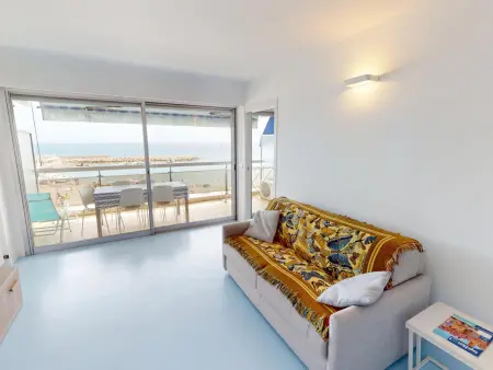 Appartement 2 pièces climatisé face mer à Roquebrune : photo 3
