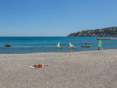 Appartement 2 pièces climatisé face mer à Roquebrune : photo 13