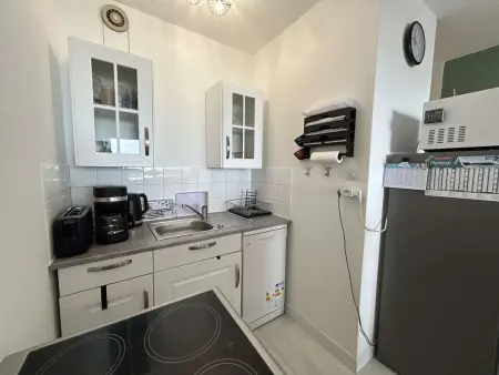 Appartement 6 pers. vue mer à 50m de la plage : photo 12