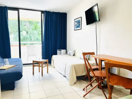 Studio plage directe au Lavandou - 4 personnes : photo 4
