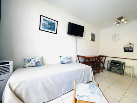 Studio plage directe au Lavandou - 4 personnes : photo 12