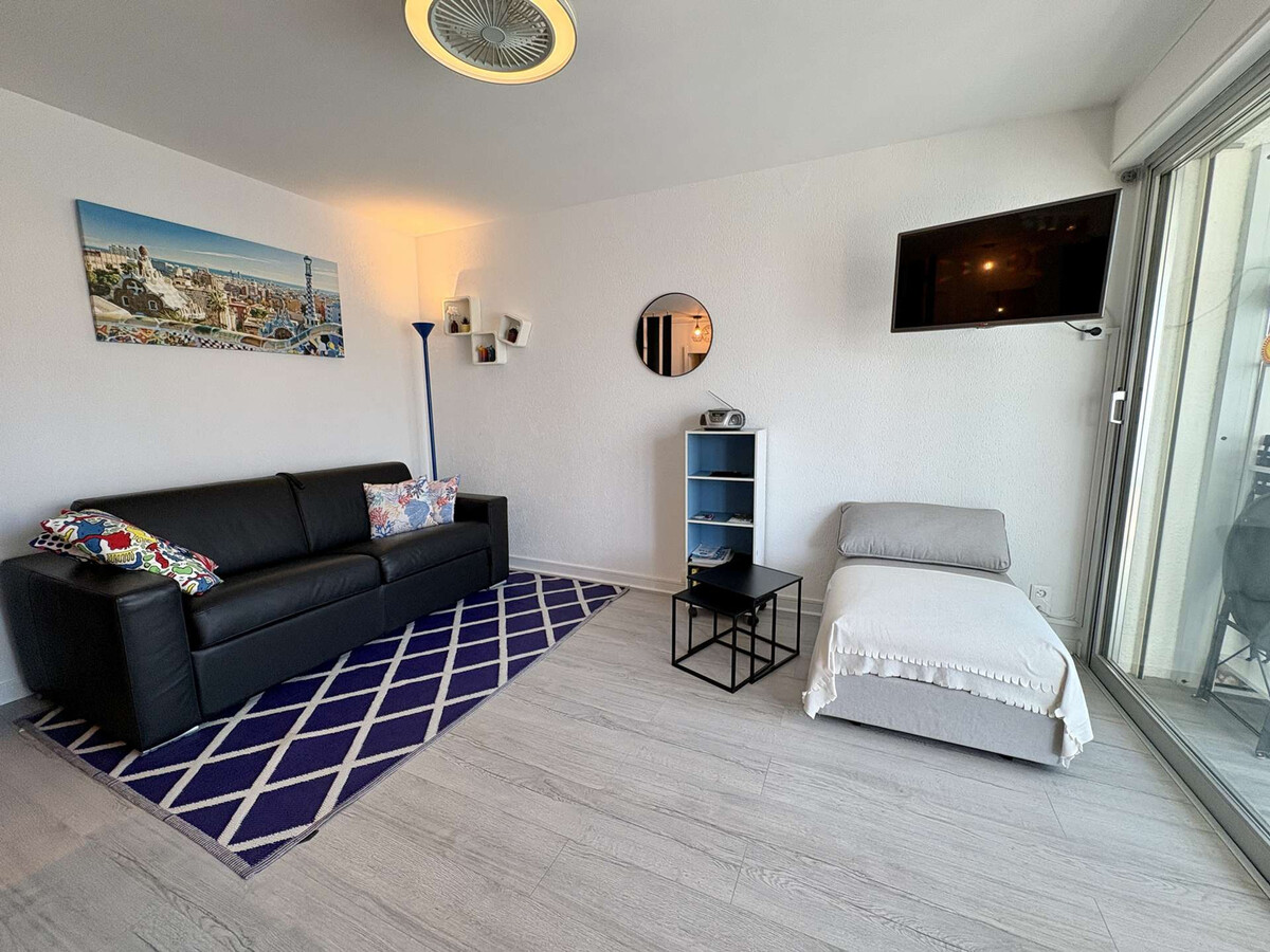 Studio rénové climatisé à 50m de la plage Salis, Antibes - Photo 3
