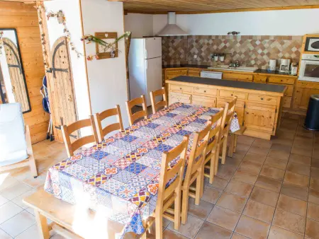 Triplex 12 pers. à Valloire : 4 chambres, vue Sud-Ouest : photo 3