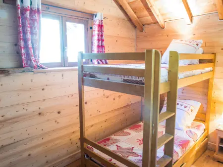 Triplex 12 pers. à Valloire : 4 chambres, vue Sud-Ouest : photo 9