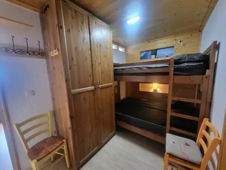 Studio 29 m² Montgenèvre, parking et casier skis : photo 4