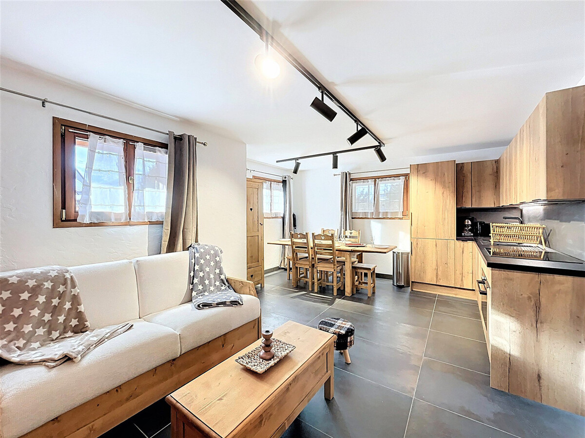 Appartement 2 pièces rénové, 150 m des pistes à La Toussuire - Photo 1