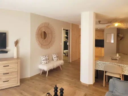 Appartement 8 pers. aux Orres, terrasse et parking : photo 3
