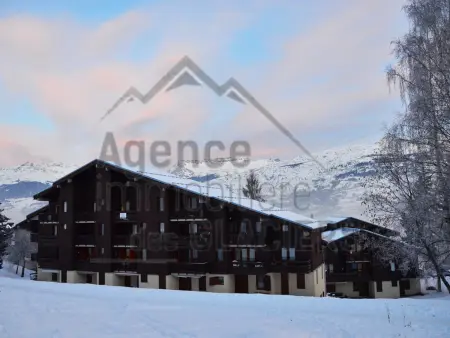 Studio 4 pers. terrasse vue forêt - 150m pistes : photo 8