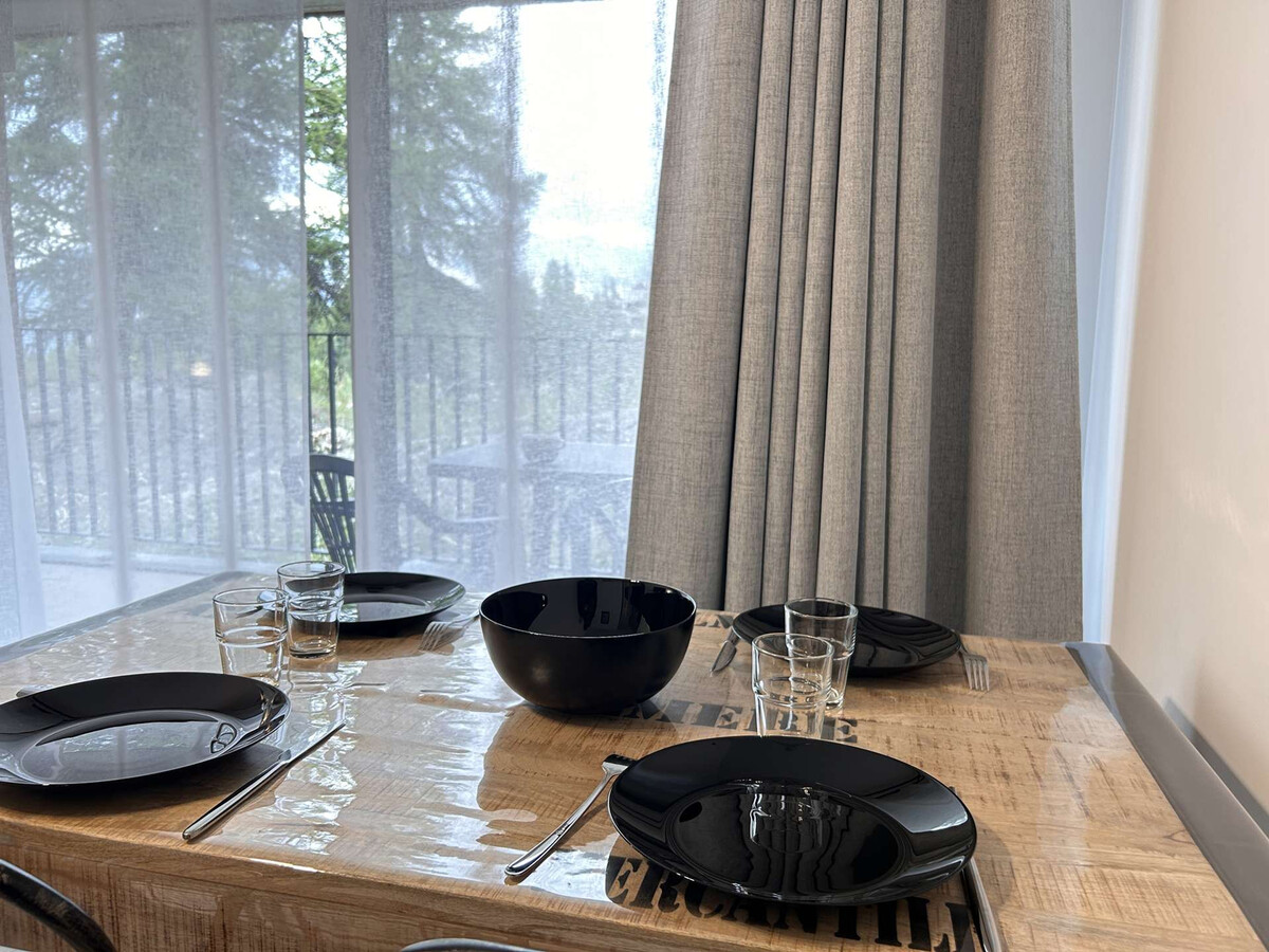 Appartement neuf à Risoul, balcon, près des pistes - Photo 4