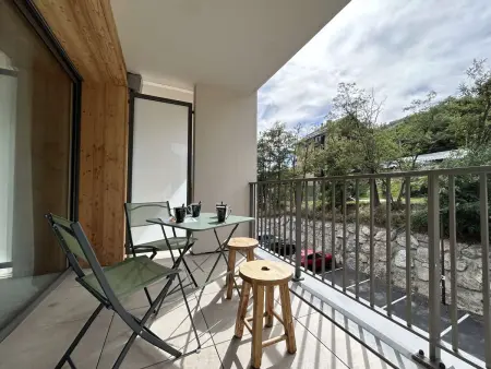 Appartement 58 m² neuf à Briançon, 2 ch., garage