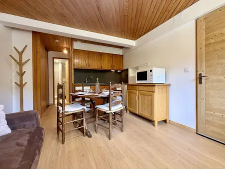 Appartement 2 pièces avec parking privé à La Salle-les-Alpes : photo 1