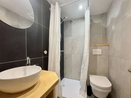 Appartement 2 pièces avec parking privé à La Salle-les-Alpes : photo 5