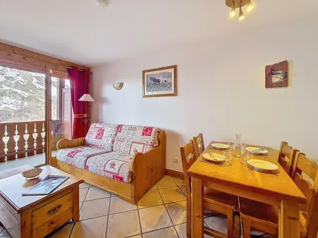 Appartement 32m² balcon avec accès piscine aux Menuires : photo 1