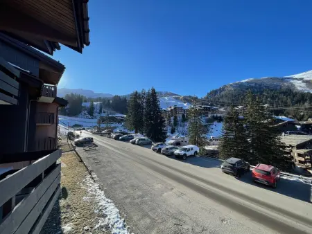 Studio 23m² Valmorel, animaux OK, vue station : photo 17