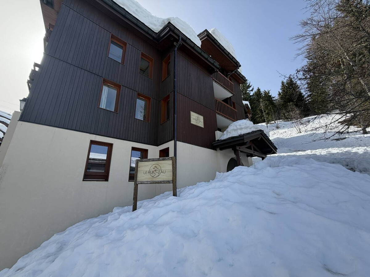 Appartement 2 pièces vue montagne à 50m des pistes - Photo 18