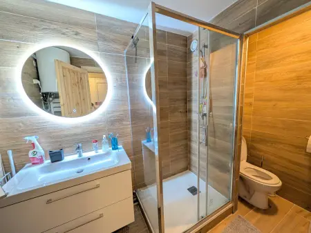 Appartement rénové proche des pistes, parking et animaux : photo 7