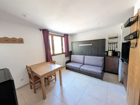 Studio rénové face aux pistes à Montgenèvre : photo 11