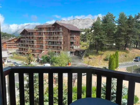 Appartement 2 pièces vue montagne à La Joue du Loup : photo 9