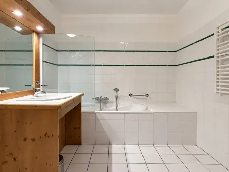 Appartement 6 pers. à Champagny-en-Vanoise, accès piscine : photo 10