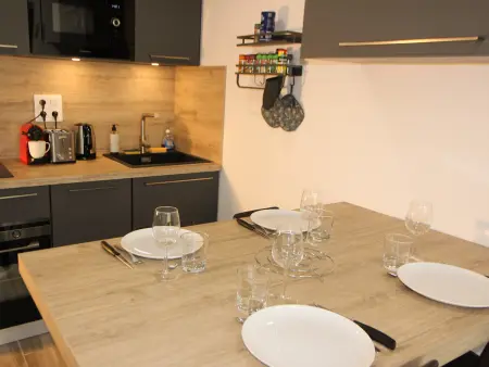 Appartement rénové 7e étage – 4 pers., balcon sud : photo 9