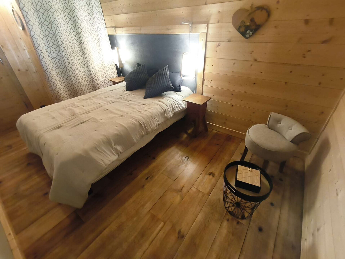 Appartement 12 pers., 6 chambres vue village et pistes - Photo 12
