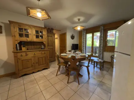 Appartement 6 pers. à 350 m du lac, parking privé : photo 4