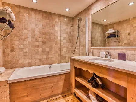 Appartement 105m² au cœur de Courchevel, 6 pers., proche pistes : photo 4