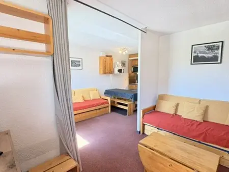 Appartement 4 pers avec balcon sud - Skis aux pieds : photo 4